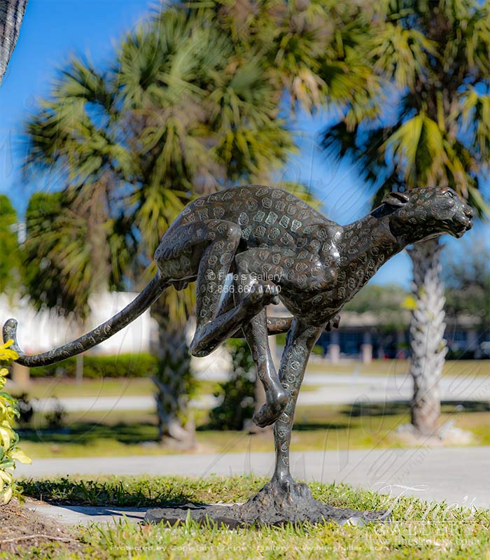 Bronze Cheetah Statue