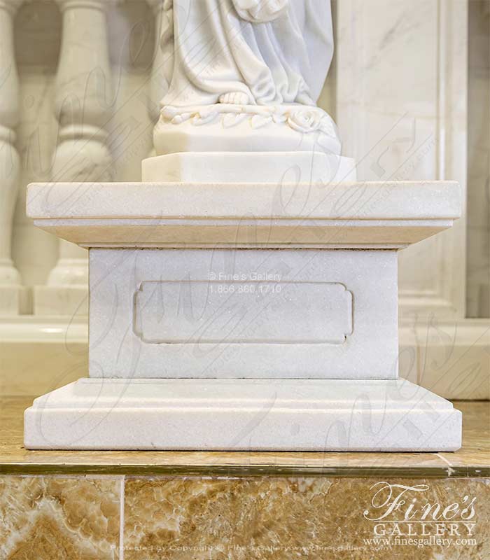 Rectangular Pedestal in Statuary White Marble